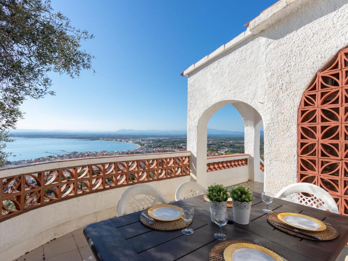 Holiday Home Villa Cecilia By Interhome Roses Exterior photo